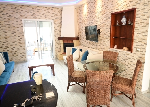 A vendre Villa S+4 à Haoueria Nabeul