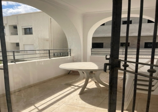 A louer a l'année a hammamet zone miramar un appar