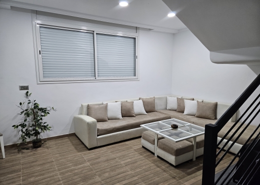 Triplex haut standing à louer