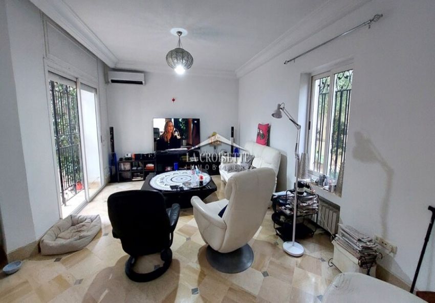 Villa S+5 avec piscine à La Marsa MVL1517