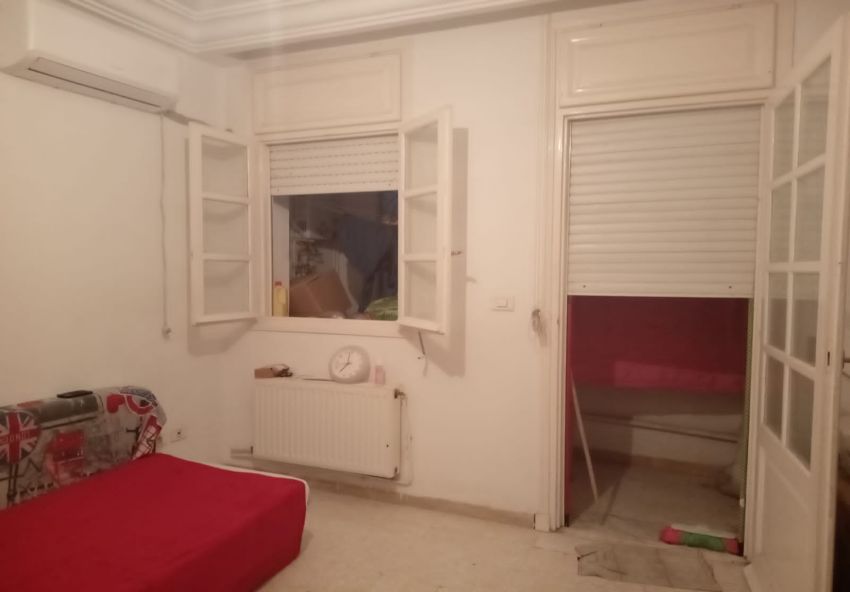 Apparemment S+1 à vendre