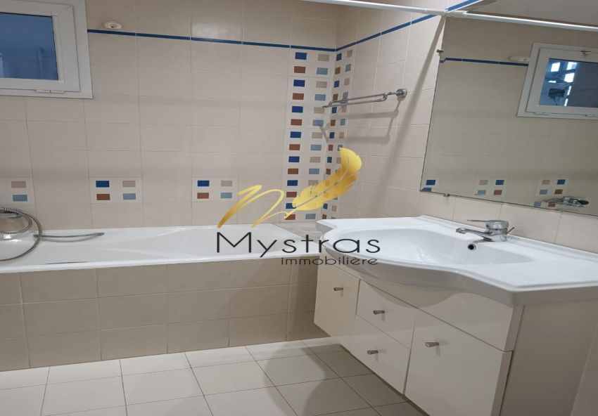 A louer un appartement s+2 meublé au cœur de la Marsa