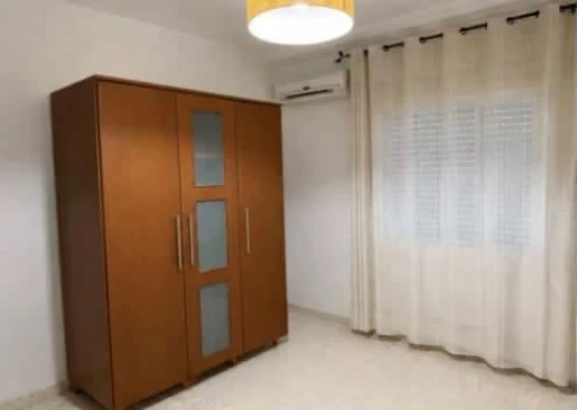 Appartement À Louer à ARIANA - 📍RIADH ANDALOUSE : APPARTEMENT S+2 RICHEMENT MEUB - Immobiliere.tn - Photo 4