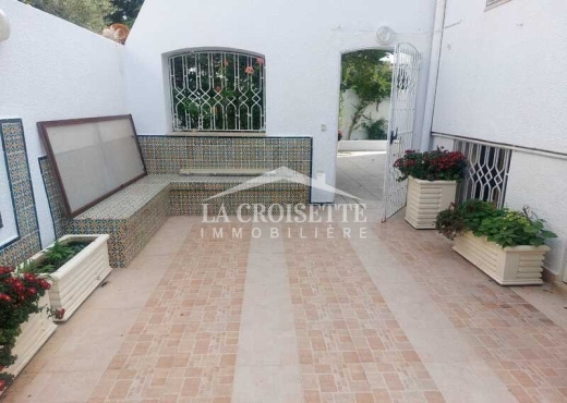 Villa S+5 avec piscine à La Marsa