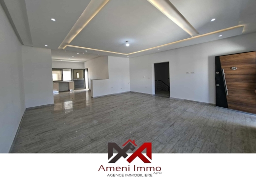 villa s+3 à Cité EL hidhab