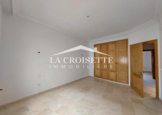 Appartement S+2 meublé à La Marsa