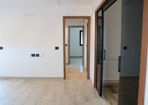 A Vendre Appart S+1 Neuf La Soukra