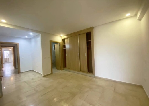 A Vendre Appartement S+3 Sfax