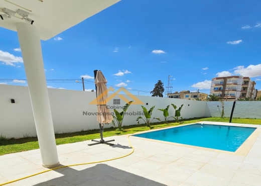 A louer villa à chott mariem