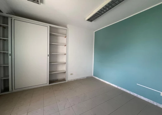 bureau À Vendre à ARIANA - à vendre  bureau à borj baccouche - Immobiliere.tn - Photo 8