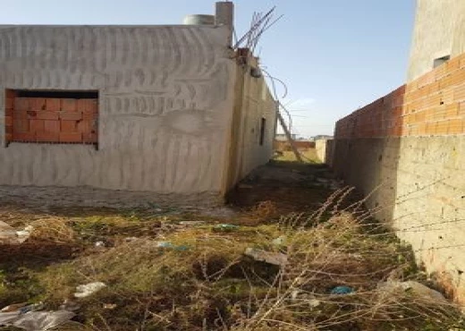 maison À Vendre à ARIANA - Villa inachevée 500 m2 à raoued - Immobiliere.tn