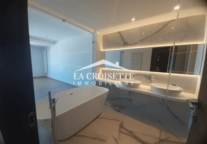 Penthouse S+3 vue sur mer à Gammarth