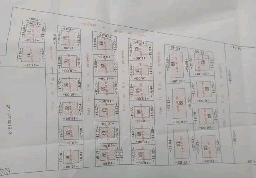 des lots de terrain près de la mer