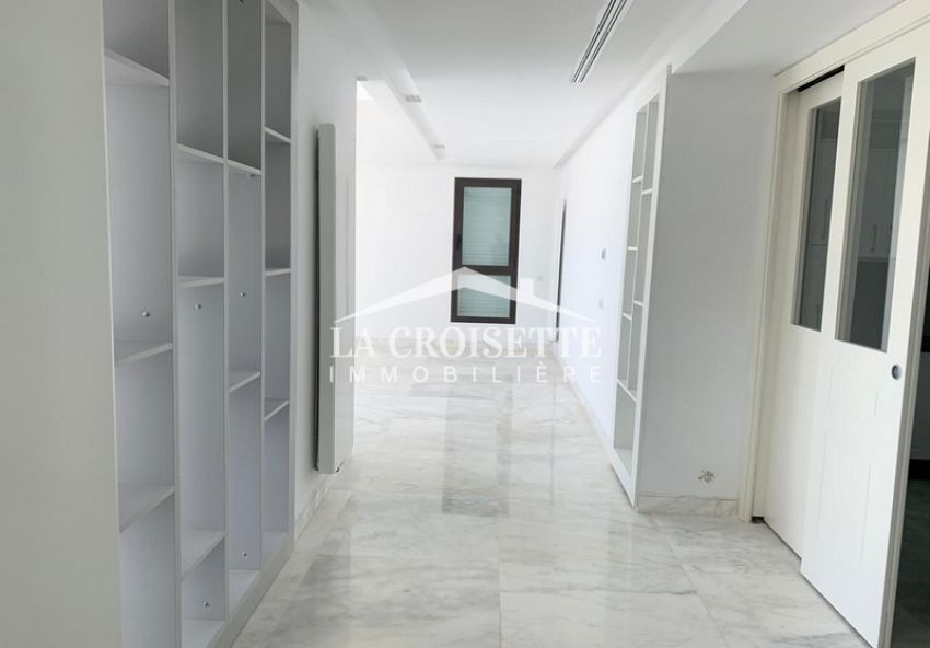 Duplex S+4 Vue Sur Le Lac2 MDL0211