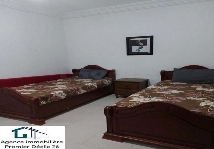 A Vendre Un Appartement haut Standing S+2 à Cité Wahat