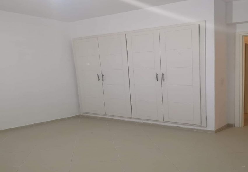A Louer un appartement haut standing S+2 jamais habité situé à Mourouj 6