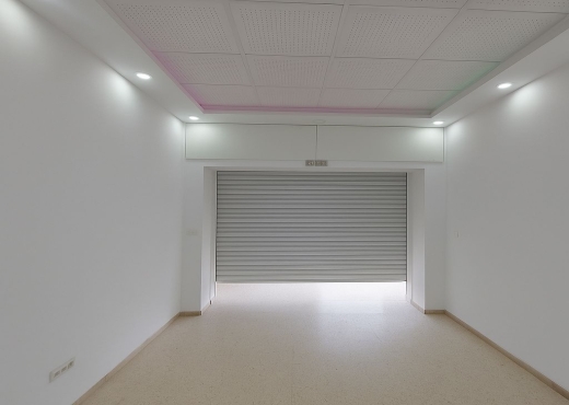 Local commercial à vendre – Mourou