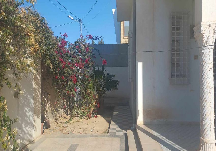 villa À Vendre à TOZEUR - A vendre une belle Villa a Tozeur - Immobiliere.tn