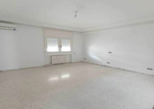 📍ENNASR 2 : APPARTEMENT  S+3 À LOUER