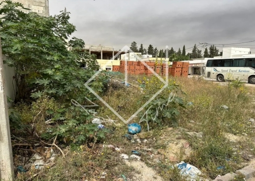 Terrain à Vendre à Cité Essahafa