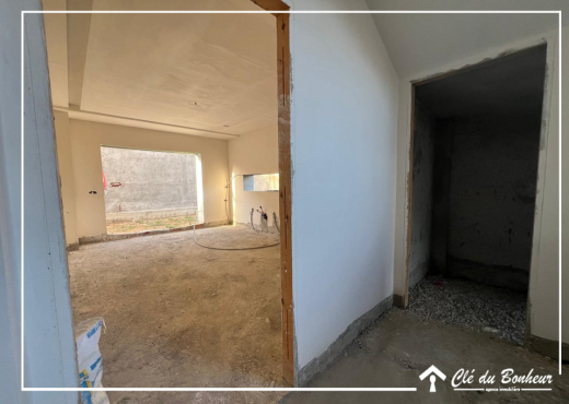 des villas inachevée à rue du parc - la soukra