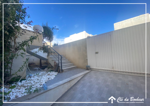 un beau duplex à la soukra