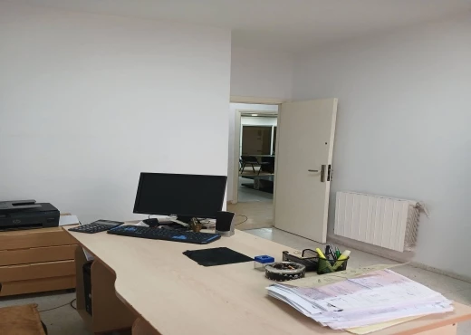bureau À Vendre à TUNIS - À VENDRE : bureau s+4 au Lac1. - Immobiliere.tn - Photo 8