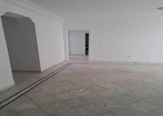 joli appartement à ennasr 2