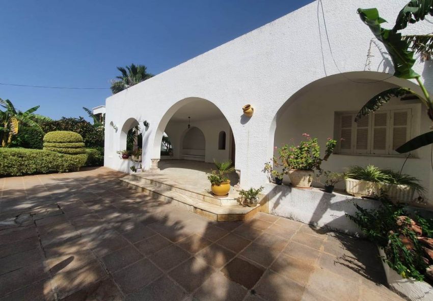 villa S6  avec Piscine CHOUTRANA 3  Terrain 1890 m