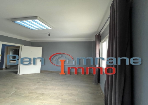 A louer Bureau S+3 à Ennkhilet