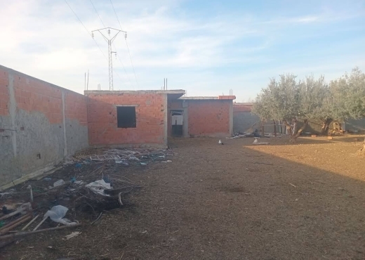 للبيع قطعة أرض في السعيدة-وادي الليل