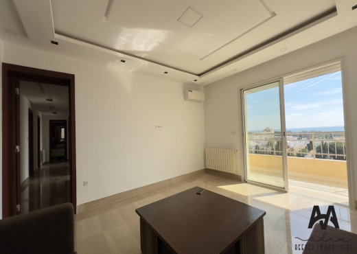 Appartement S+3 vide à Les Jasmins