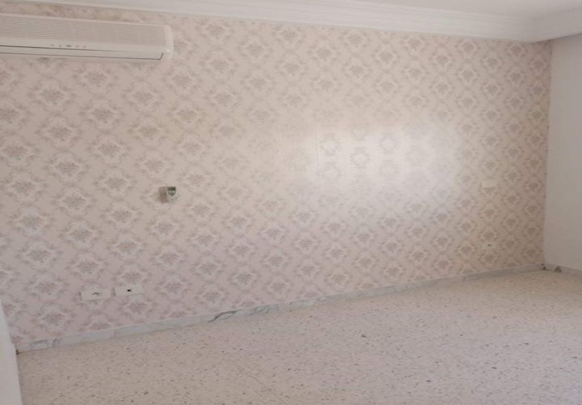 À vendre appartement s +2 à carthage haute standing