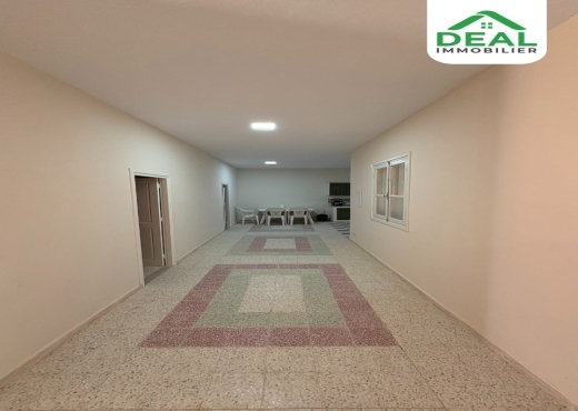 Seniya de 4 hectare et 5000 m² à vendre