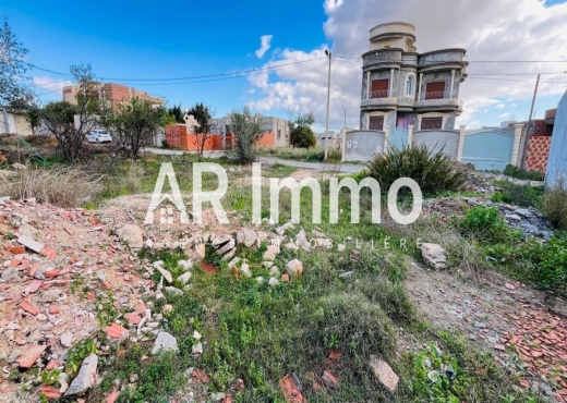 Terrain constructible de 500 m²