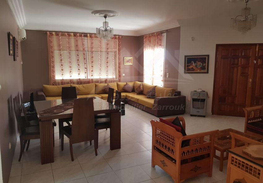 villa avec piscine a louer pour les location de vacance indépendante