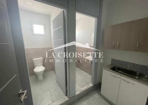 Bureau H+6 au Lac1 ZBL0570