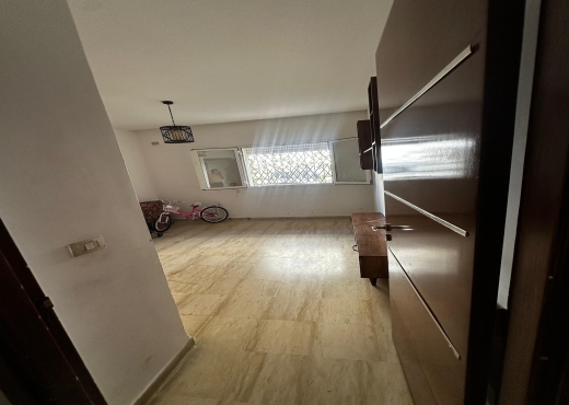 A vendre  S2 avec place parking sous sol