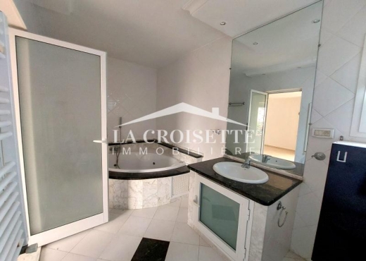 s3 à La Marsa MAL0544