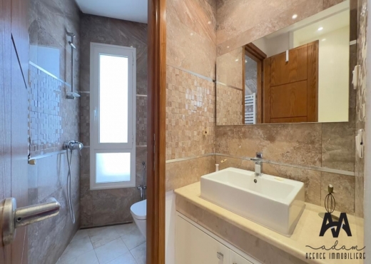 À louer Étage de Villa S+3 Meublé