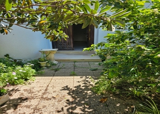 VILLA à VENDRE ROUTE DU RELAIS LA MARSA