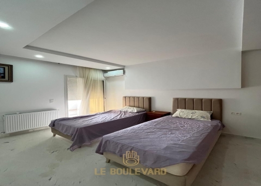 Villa Duplex S+4 Avec Piscine