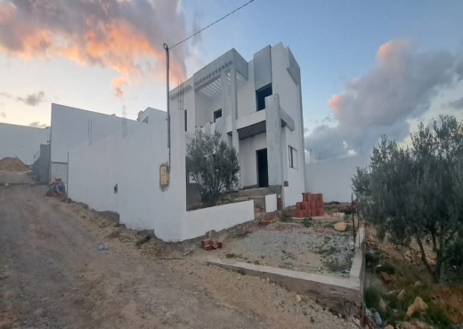 A Vendre Villa à El Menchar