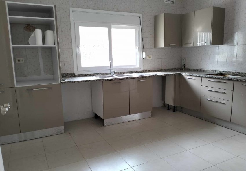 villa S 5  el MANAR 2    angle  2 rue