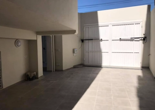 Triplex haut standing à louer