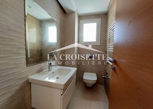 Appartement S+3 à Gammarth