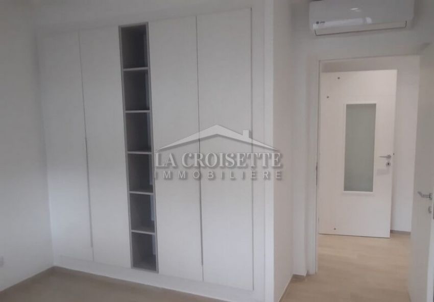 Appartement S+3 à La Soukra  MAL4268