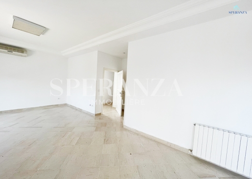 Location Appartement spray rose S+