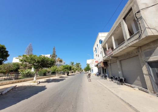 local commercial À Louer à GABES - À louer : local commercial - Immobiliere.tn - Photo 2