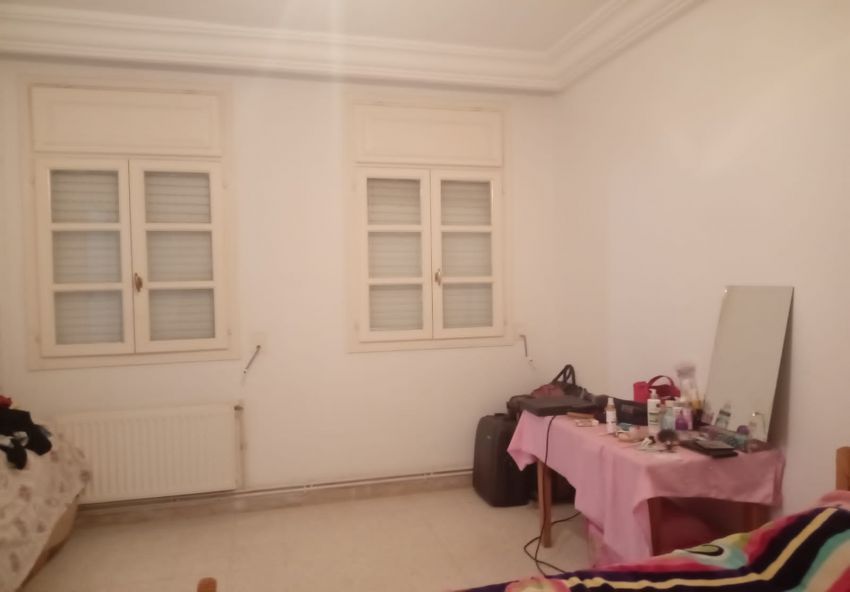 Apparemment S+1 à vendre